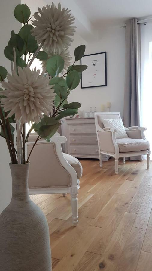 Le Coeur De La Bastide - Adult Only Bed & Breakfast Carcassonne Bagian luar foto